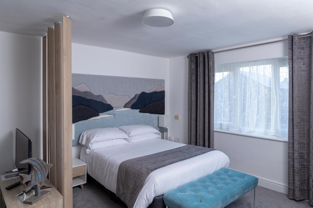River Court Apartments Lets CBG Екстериор снимка