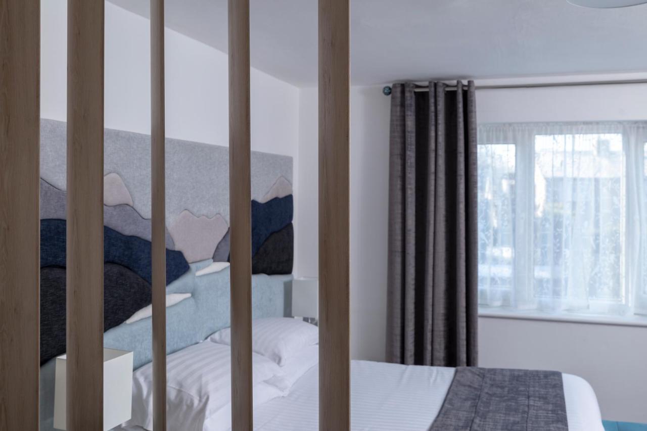 River Court Apartments Lets CBG Екстериор снимка